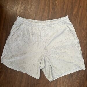 Lululemon Pace Breaker Linerless 7in XL shorts